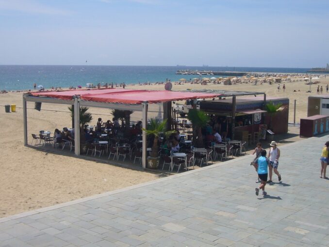 Богатель - самый большой пляж Барселоны