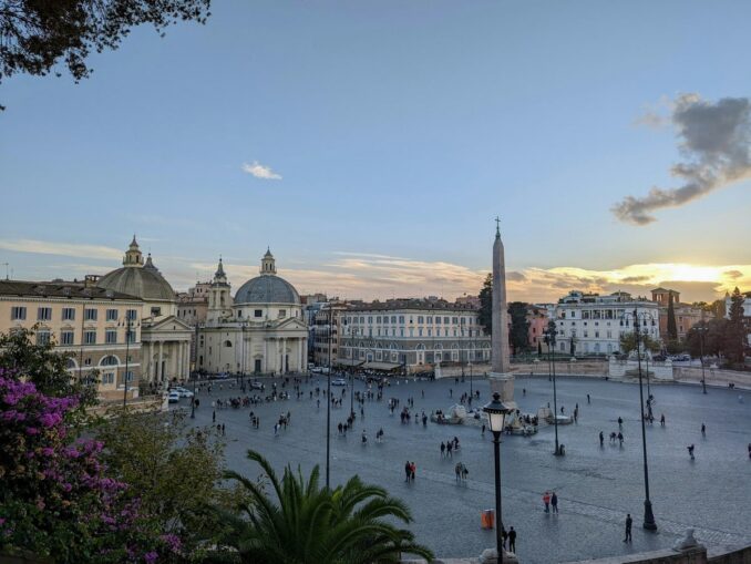 Пьяцца-дель-Пополо - главная площадь Рима