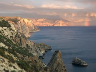 Мыс Фиолент можно посмотреть в Крыму в первую очередь