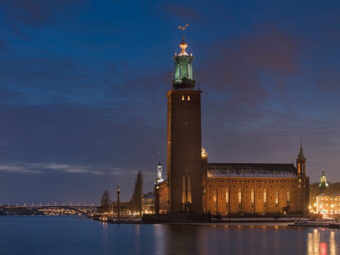 Ратушу хочет посетить в Стокгольме каждый первый турист 