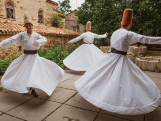 Танец дервишей - что посмотреть в Евпатории?