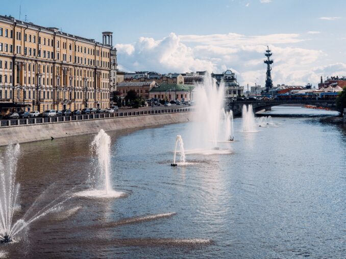 Водоотводный канал в Москве прорыли для того, чтобы покончить с наводнениями