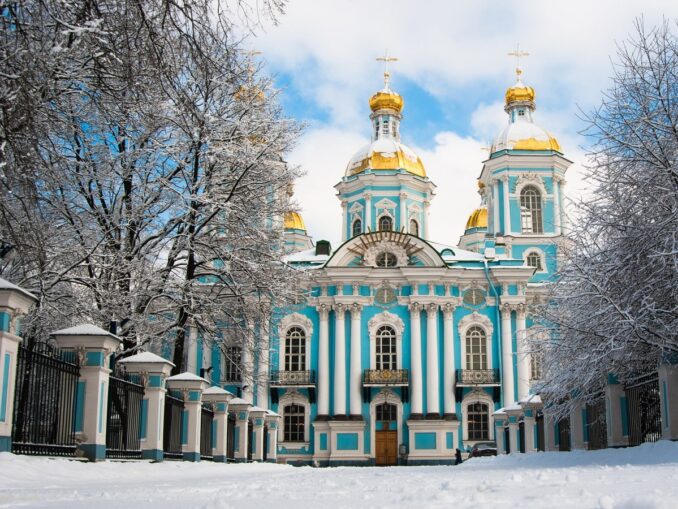 Никольский собор в Коломне в Санкт-Петербурге