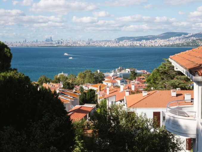 В Стамбуле можно хорошо отдохнуть и в сентябре-октябре