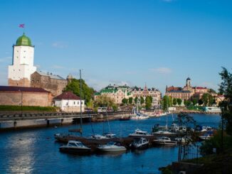 В Выборг можно недорого съездить из СПб на выходные