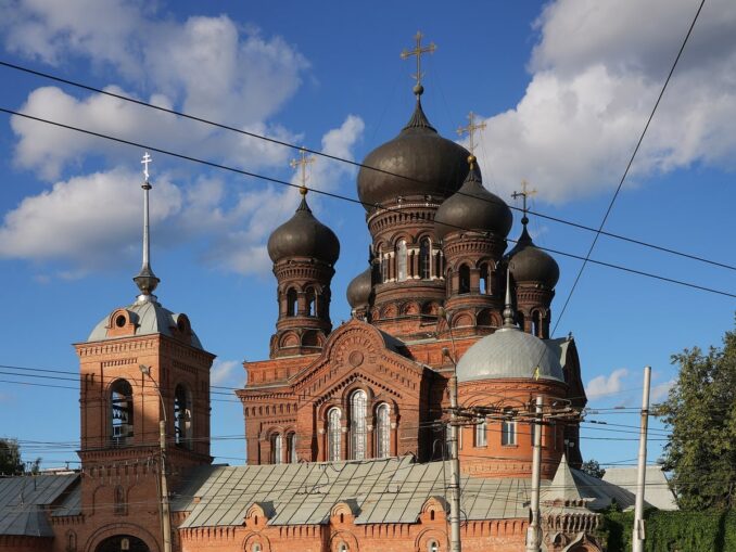 Введенский монастырь стоит посмотреть в Иваново в первую очередь, © A.Savin, WikiCommons