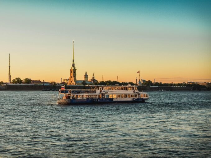 Санкт-Петербург - одно из лучших мест для поездки в России в мае