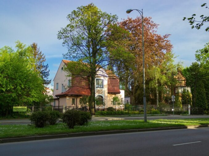 Район Амалиенау весной особенно красив