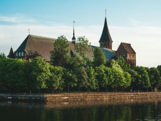 Кафедральный собор на острове Канта - в Калининграде в мае стоит ехать на экскурсии!