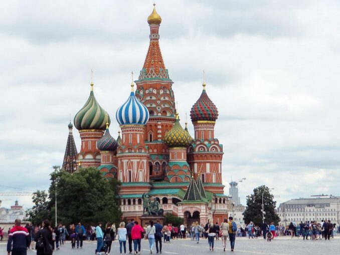 Blessed Vasily Cathedral - in May in Moscow you can dress in summer clothes, but the jackets will not hurt
