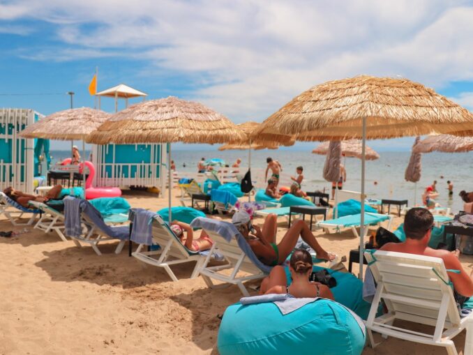 Beach in Yevpatoria - in Crimea in August it is good to relax at sea