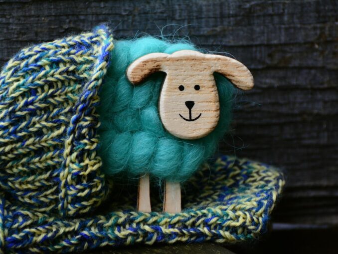 Шерстяные изделия, фото @congerdesign/Pixabay.com В Кисловодске можно купить одежду из шерсти ручной вязки