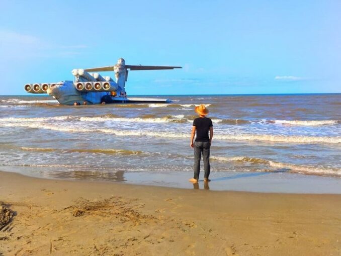 Ekranoplan "Lun" on the Caspian Sea near Derbent