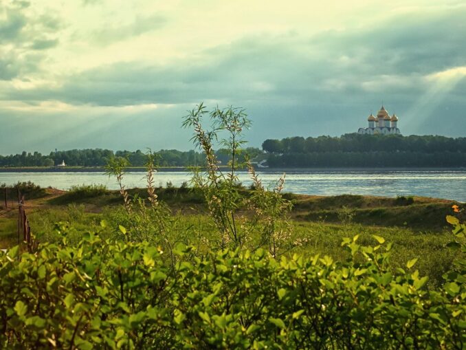 Вид на Волгу и Ярославль - что посмотреть за 2 дня