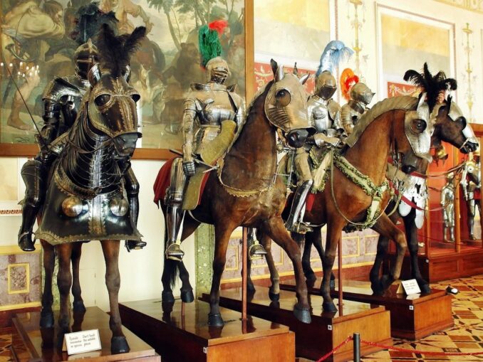 Рыцарский зал в Эрмитаже в Санкт-Петербурге