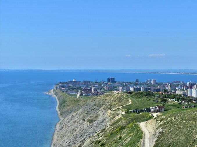 Когда лучше ехать в Анапу отдыхать на море?