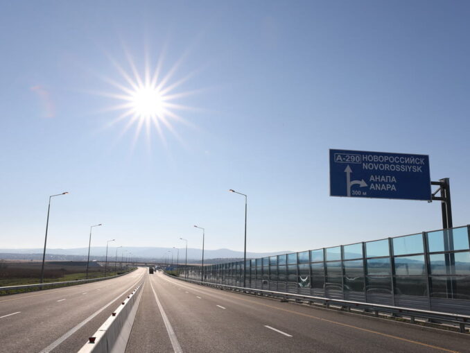 Из Москвы до Анапы стоит доехать на машине