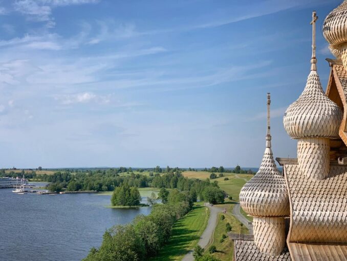 Kizhi - at the beginning of summer it is best to go to Karelia