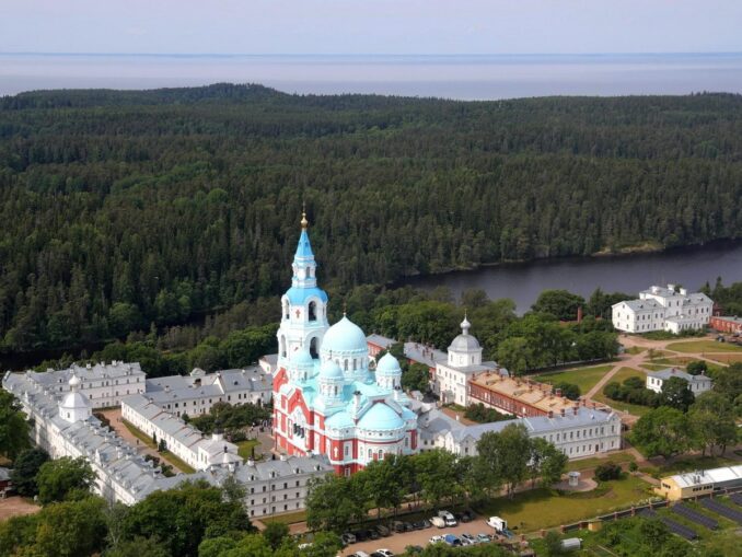 Transfiguration Monastery on Valaam - it is worth coming to see