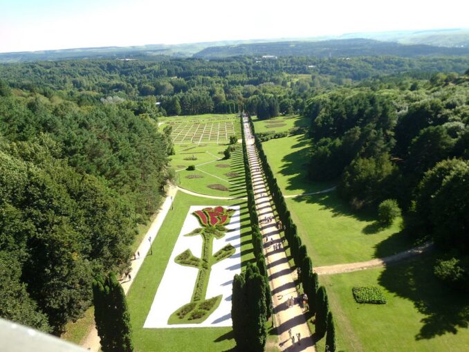 Долина роз - в Кисловодск в июле стоит ехать!