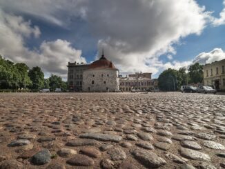 Добраться до Выборга из Санкт-Петербурга быстрее всего на поезде
