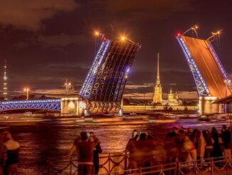 Мосты нужно обязательно посмотреть в Санкт-Петербурге