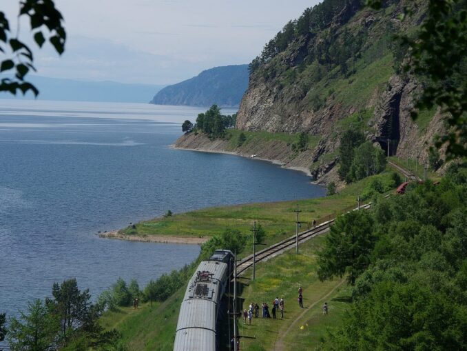 In Lake Baikal, you need to see and go to the KBD