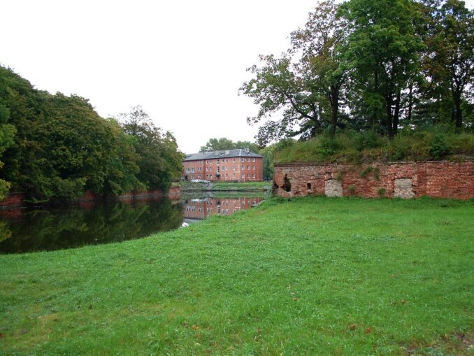 Пиллау-Балтийск, Калининградская область