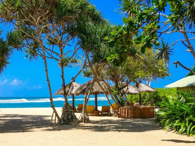 На Нуса-Дуа на Бали в августе отличная погода