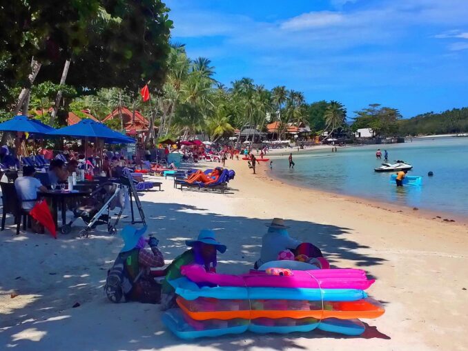 Chaweng Beach - In July, the Samui is warm and not very rainy