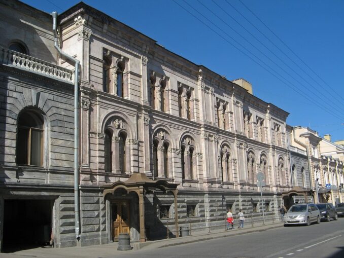 Малый Мраморный дворец в Санкт-Петербурге