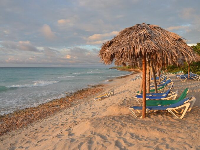 На Кубе в сентябре может быть жарко