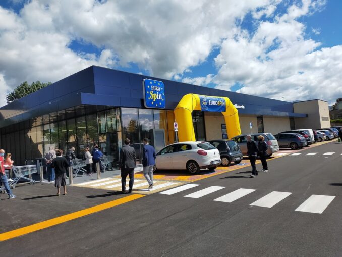 В магазинах Евроспин в Италии пармезан стоит дешевле всего