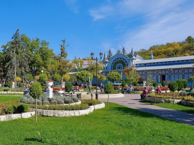 In October, Pyatigorsk is openly beautiful