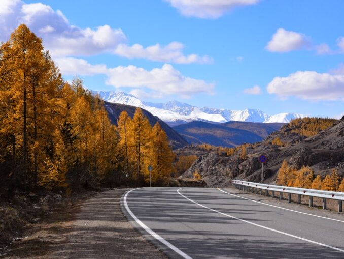 На Алтай в октябре стоит ехать!