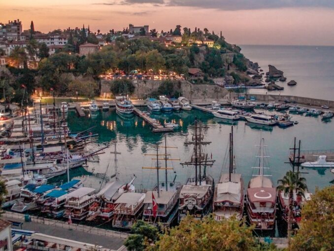 In October in Antalya there is something to do and what to see