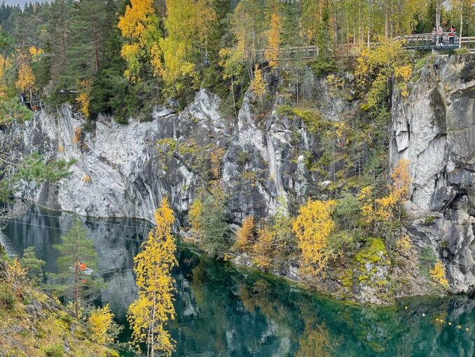 In October in Karelia, you need to go to Ruskeal