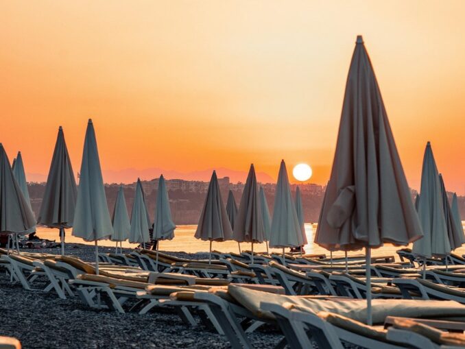В Анталию лучше всего поехать в Турции в октябре