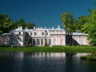 Китайский дворец в Ораниенбауме стоит увидеть каждому