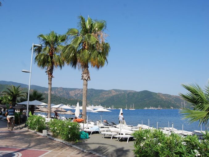 Marmaris - Where in Turkey in October you can have a good rest at sea