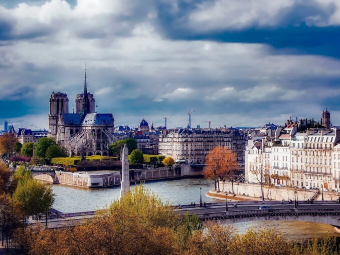 At the end of October, Paris becomes especially beautiful