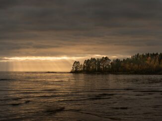Погода в Карелии в октябре отлично подходит для отдыха!