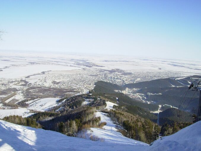 Белокуриха зимой - склон Церковки