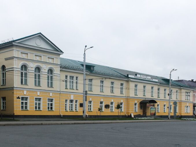 Музей изобразительных искусств - одно из самых интересных места Петрозаводска