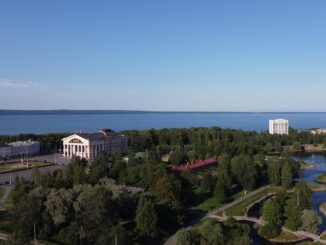 На Онежскую набережную нужно сходить в Петрозаводске обязательно