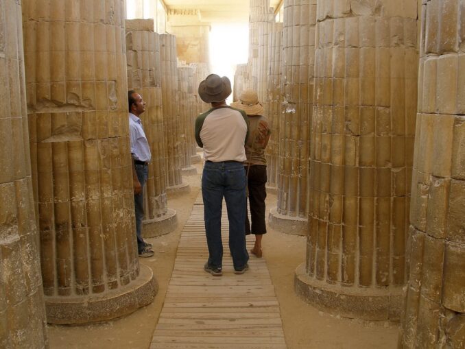 Их Хургады в феврале стоит съездить посмотреть Саккару