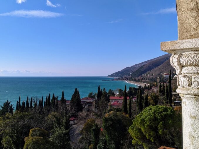 Gagra in Abkhazia in December, photo @Avobukhov/Wikimedia Commons The air temperature in Gagra in Abkhazia in December reaches +17-18 degrees Celsius