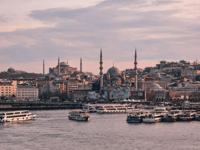 В Стамбул в феврале стоит ехать на экскурсии!