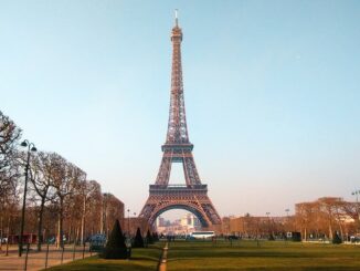 В Париж в декабре стоит ехать на экскурсии!