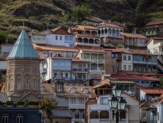Старый Тбилиси можно посмотреть и самостоятельно!